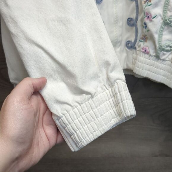 Alfred Dunner Floral Embroidered Cotton Windbreaker Jacket Women's Plus Size 16 - Picture 5 of 15